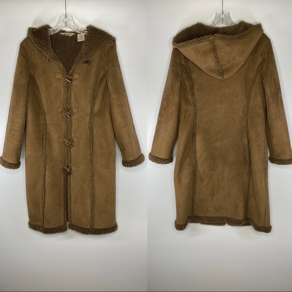L.L. Bean Jackets & Blazers - Vintage L.L. Bean Brown Sherpa Lined Toggle Button Hooded Long Coat